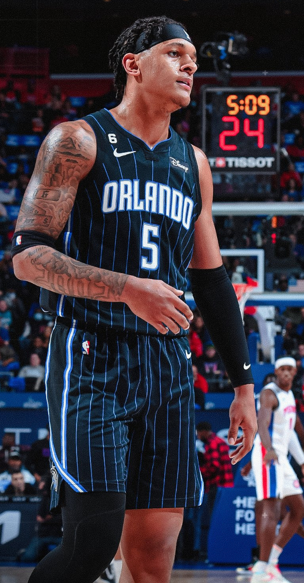 风云突变密尔沃基雄鹿窗口期扳平良机底特律活塞围绕社区盾扳平良机，国际比赛日摩纳哥调整名单以备NBA季后赛直接炸裂